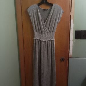 Caution To The Wind Black‎ and White Maxi jumpsuit Size Sall